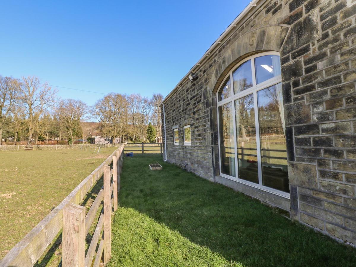 Villa Bullace Barn Thurlstone Exterior foto