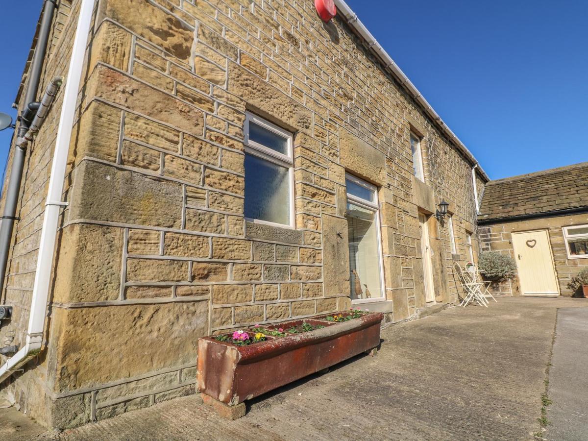 Villa Bullace Barn Thurlstone Exterior foto